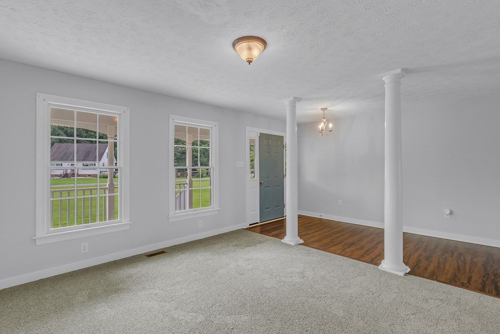 47 Roseberry Lane, Urbanna, VA 23175 Main Photo