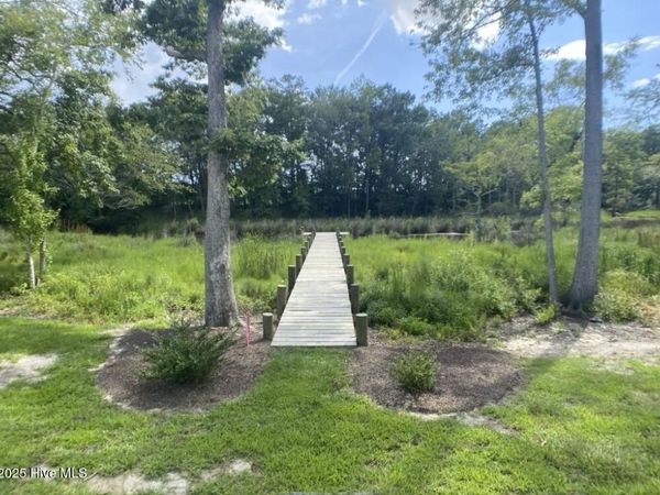 98 Bridgewater S Drive, Bath, NC 27808