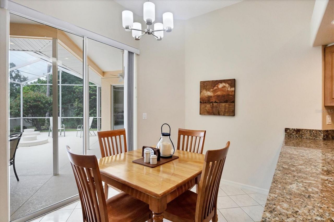 6392 Woodbirch Place, Sarasota, FL 34238 Photo