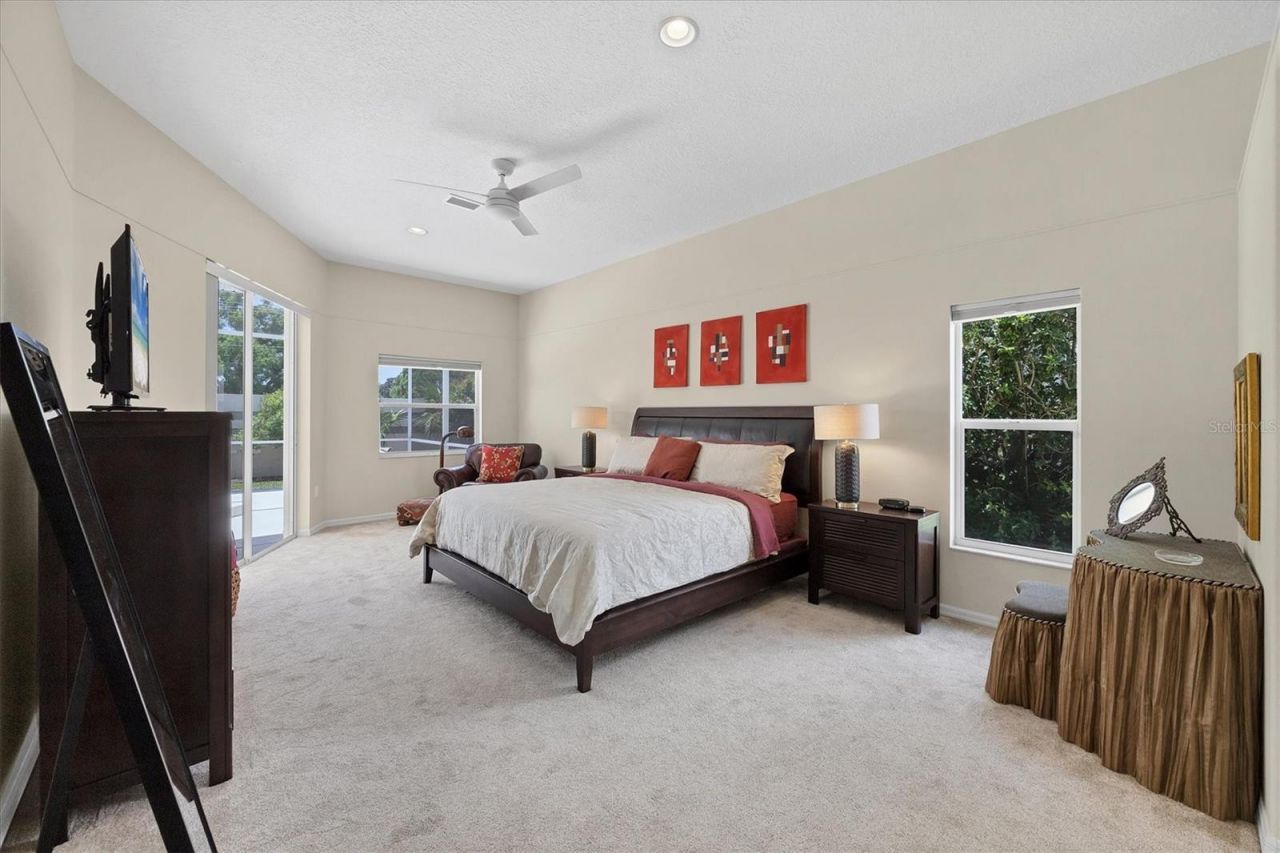 6392 Woodbirch Place, Sarasota, FL 34238 Photo