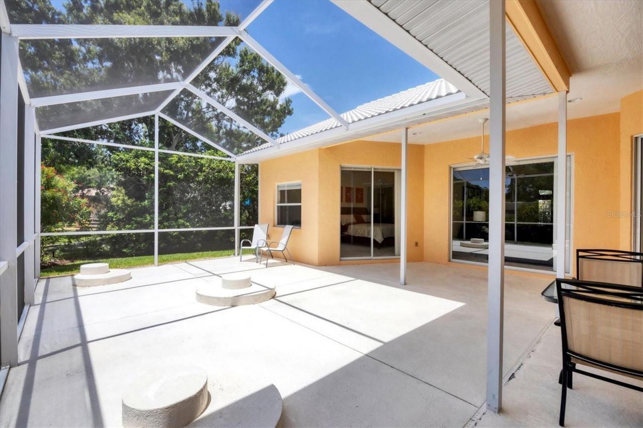 6392 Woodbirch Place, Sarasota, FL 34238 Photo