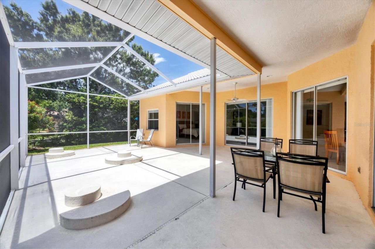 6392 Woodbirch Place, Sarasota, FL 34238 Photo