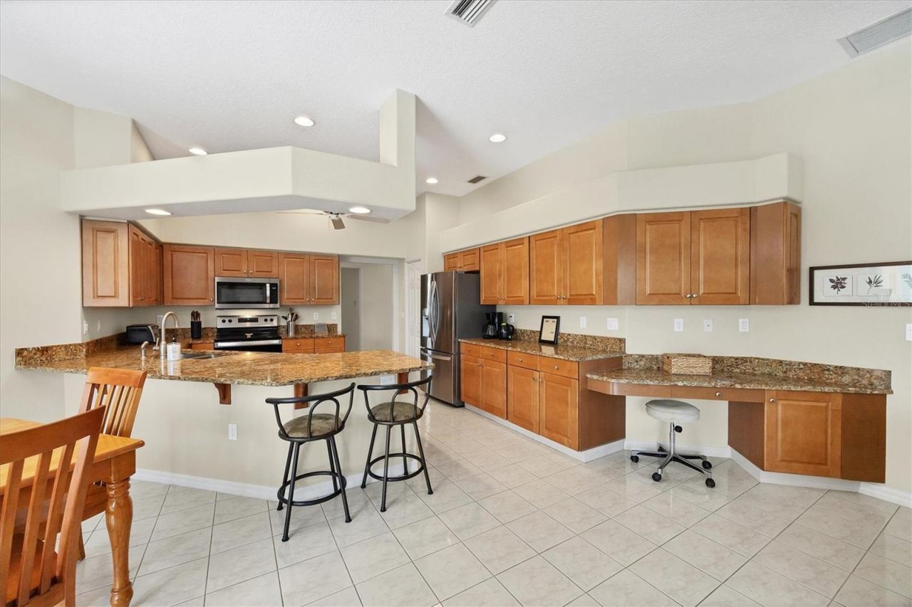 6392 Woodbirch Place, Sarasota, FL 34238 Photo