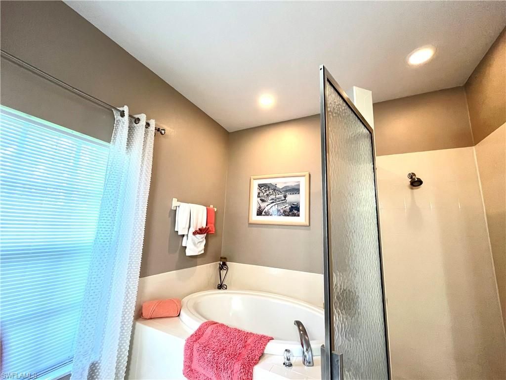 818 Desoto Ave, Lehigh Acres, FL 33972 Photo