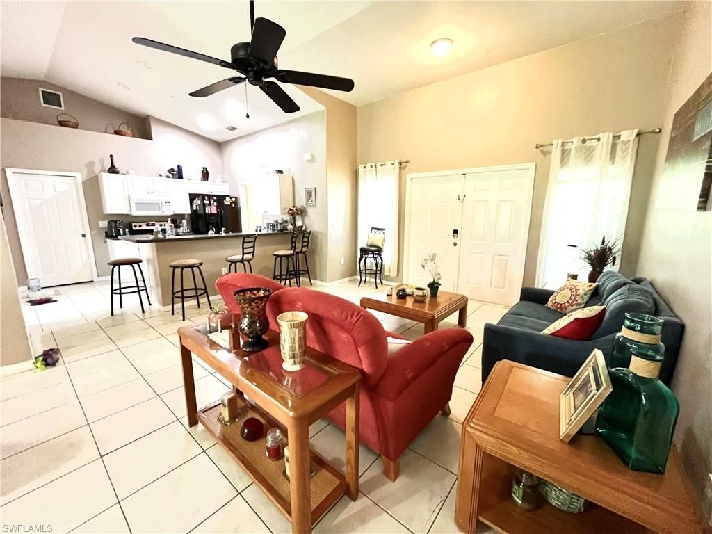 818 Desoto Ave, Lehigh Acres, FL 33972 Photo