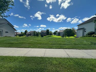 720 Somerby Parkway NE, Byron, MN 55920