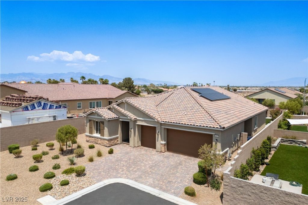 5332 Avory Peak Court, Las Vegas, NV 89118 Main Photo