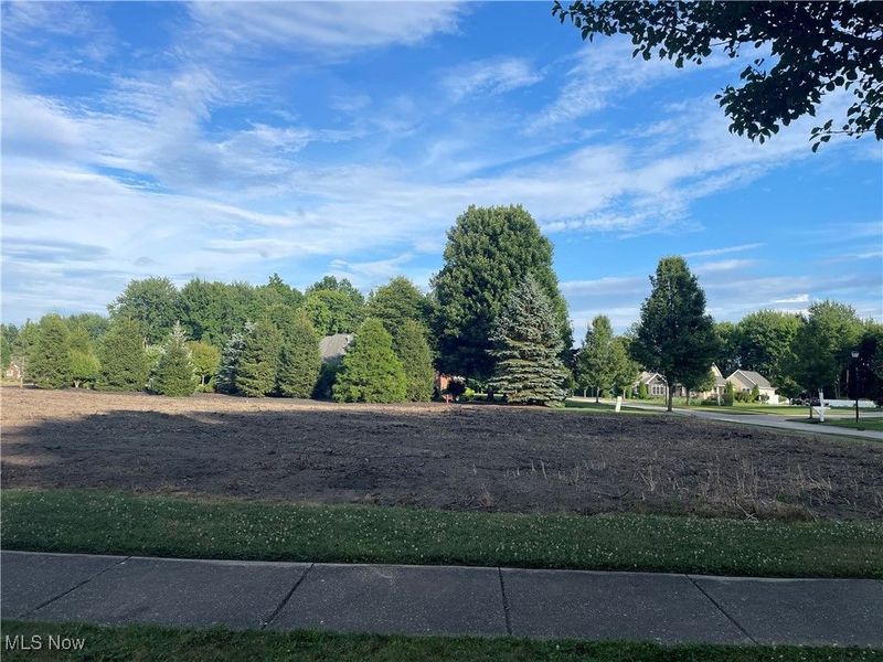 Hideout Court, Ashtabula, OH 44004 Photo 3