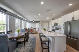 70 Carolina Street photo 4