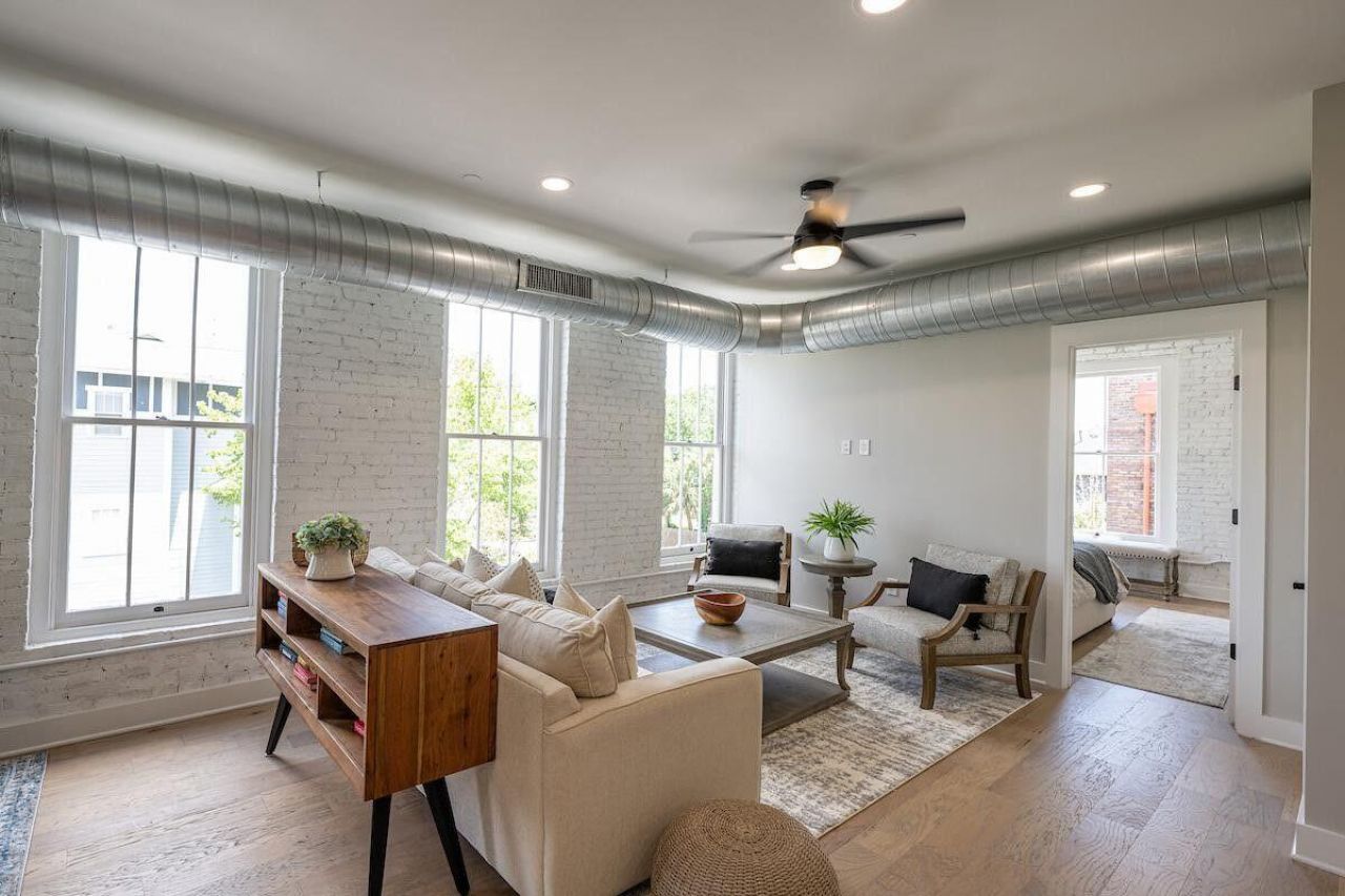 70 Carolina Street Photo 5