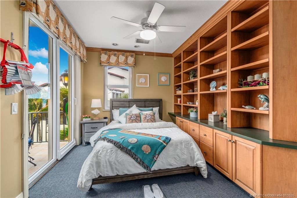 4643 NE Ocean Boulevard, Jensen Beach, FL 34957 Photo