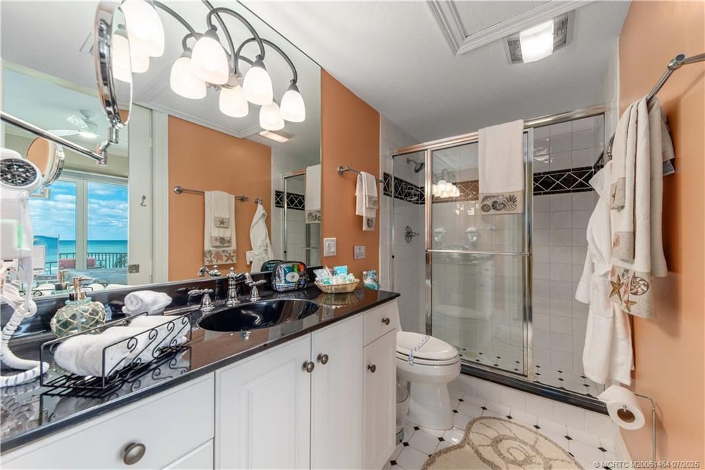 4643 NE Ocean Boulevard, Jensen Beach, FL 34957 Photo