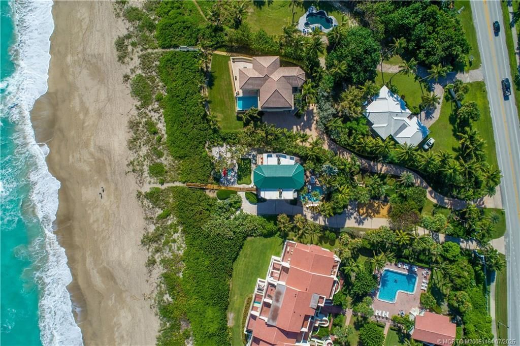 4643 NE Ocean Boulevard, Jensen Beach, FL 34957 Photo