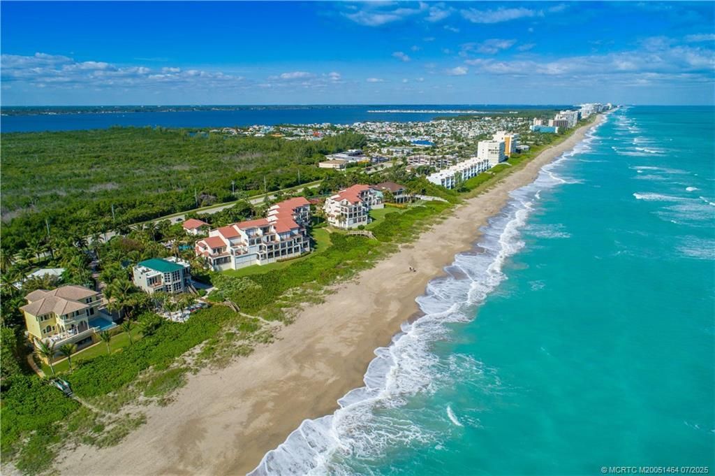 4643 NE Ocean Boulevard, Jensen Beach, FL 34957 Photo