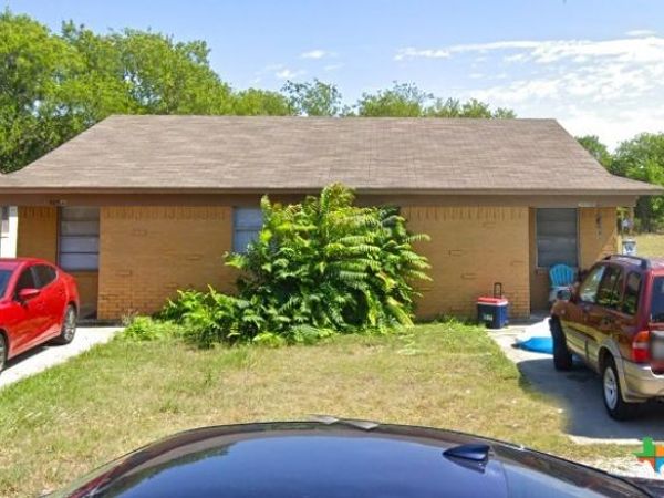 305 E Avenue A, Copperas Cove, TX 76522