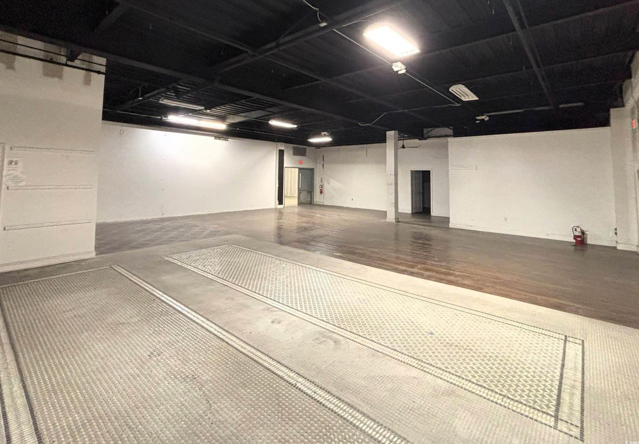 1330 17th Ave. S Photo 7