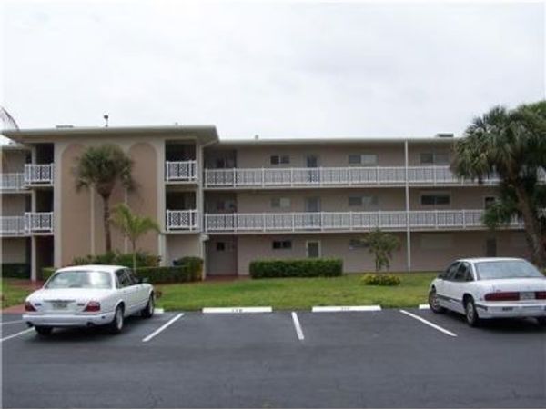 2682 S Garden Drive S, Unit 110, Lake Worth, FL 33461