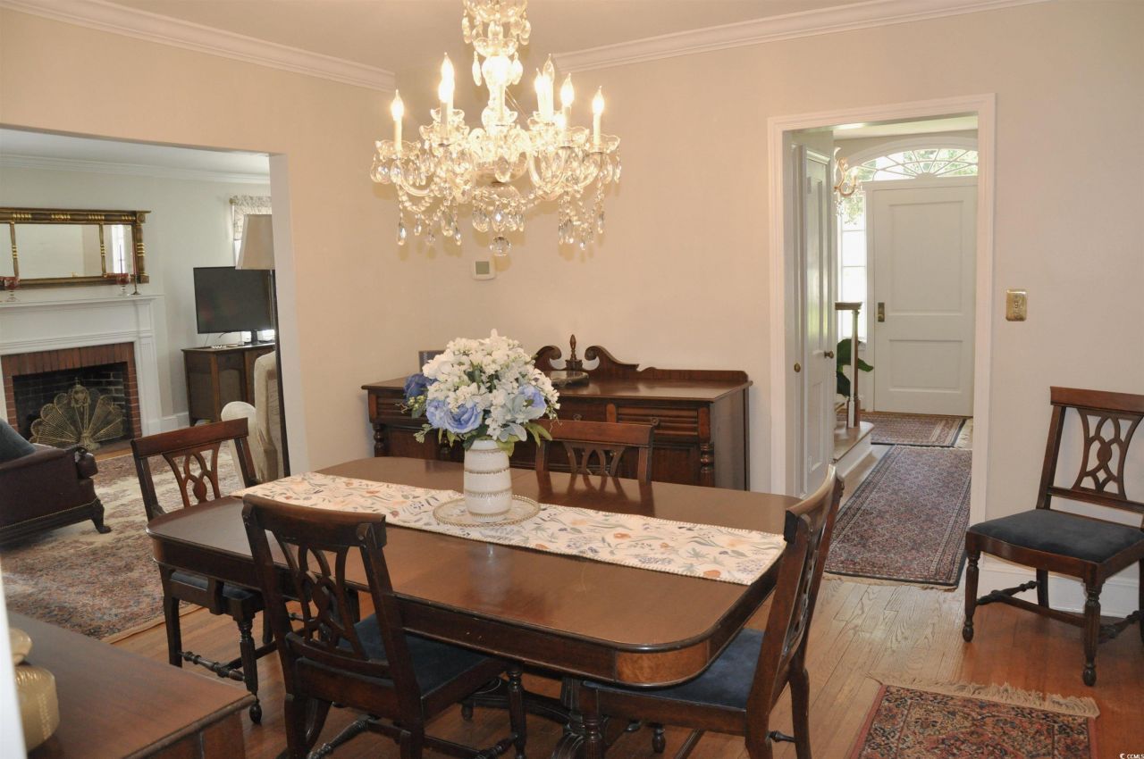 5632 Main St. Photo 10