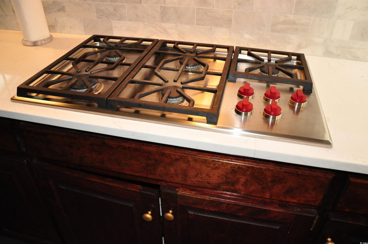 5632 Main St. Photo 17