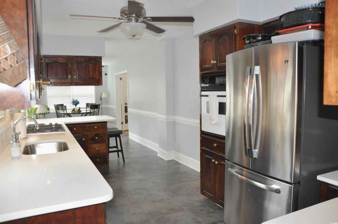 5632 Main St. Photo 19