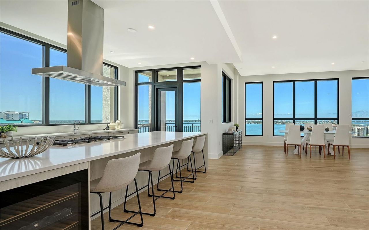 33 S Palm Avenue, Unit 1601, Sarasota, FL 34236 Photo