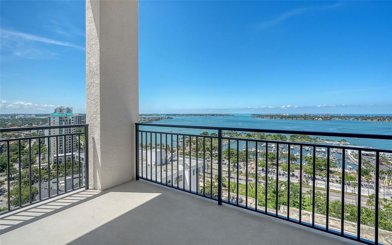 33 S Palm Avenue, Unit 1601, Sarasota, FL 34236 Photo