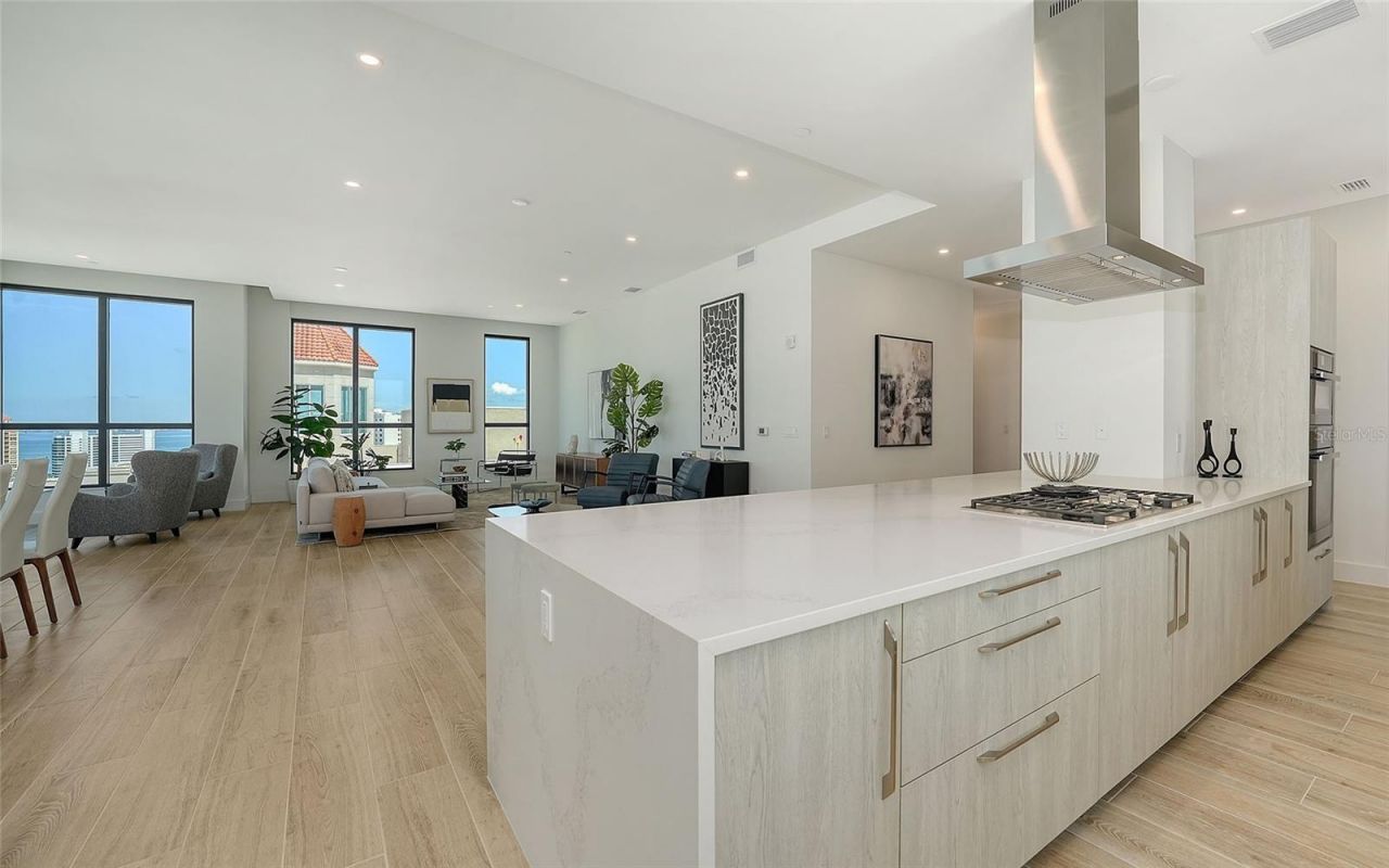 33 S Palm Avenue, Unit 1601, Sarasota, FL 34236 Photo