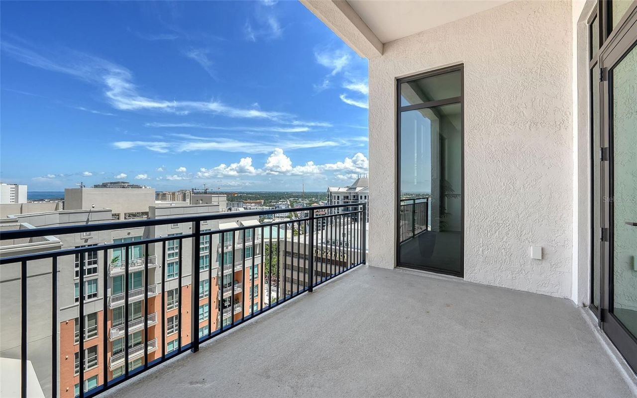 33 S Palm Avenue, Unit 1601, Sarasota, FL 34236 Photo