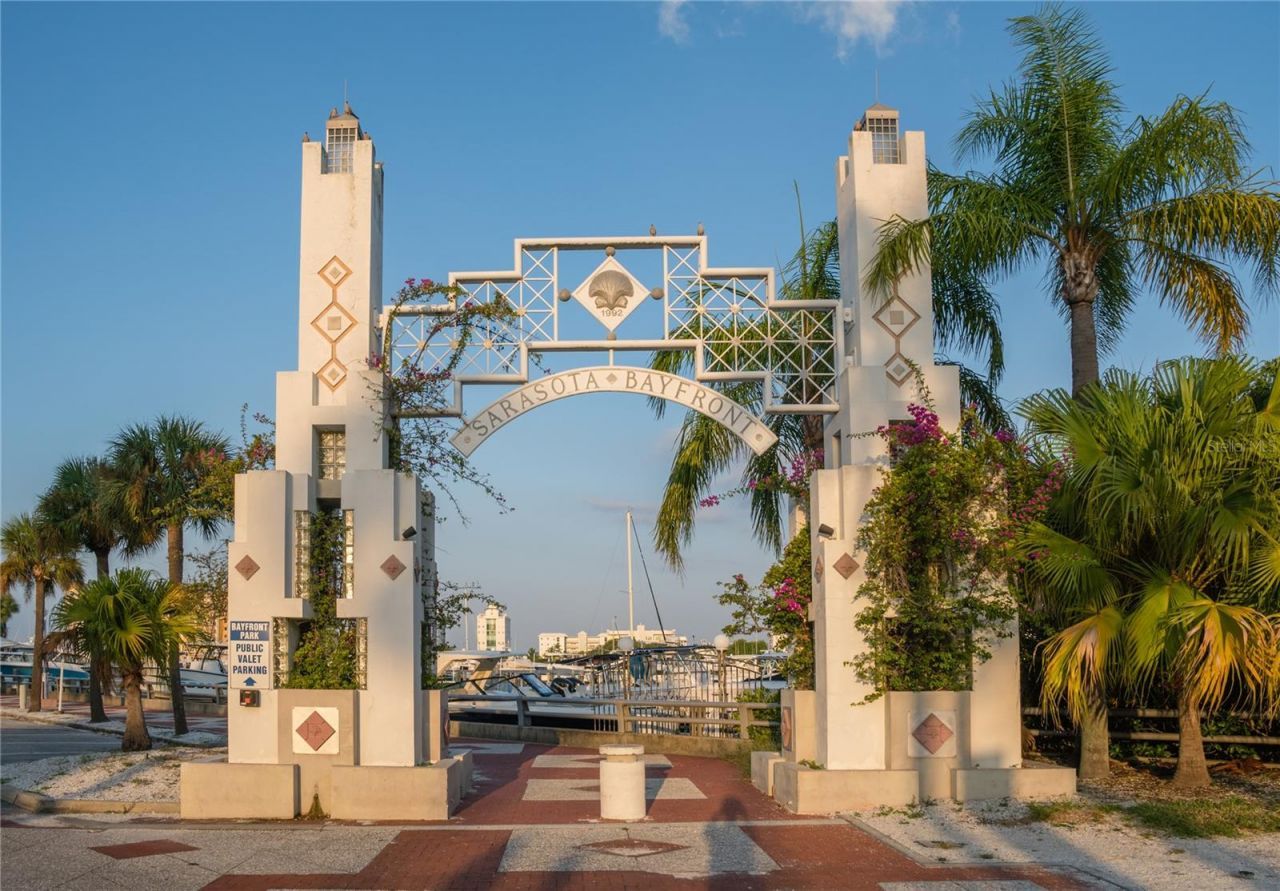 33 S Palm Avenue, Unit 1601, Sarasota, FL 34236 Photo