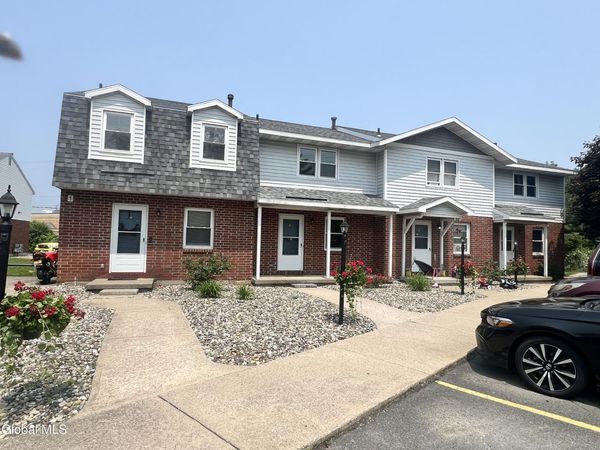 276 Old Loudon Road, Latham, NY 12110