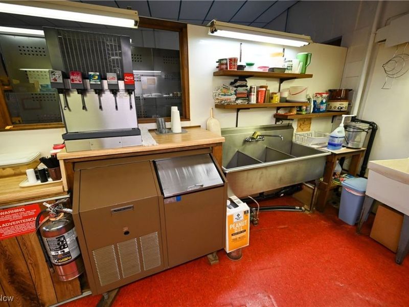 16088 OH-170, Calcutta, OH 43920 Photo 17