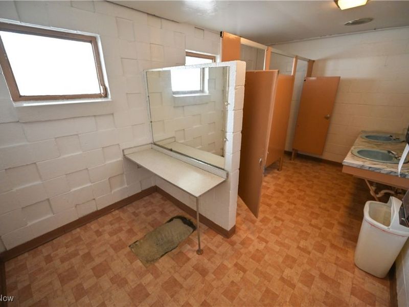 16088 OH-170, Calcutta, OH 43920 Photo 19