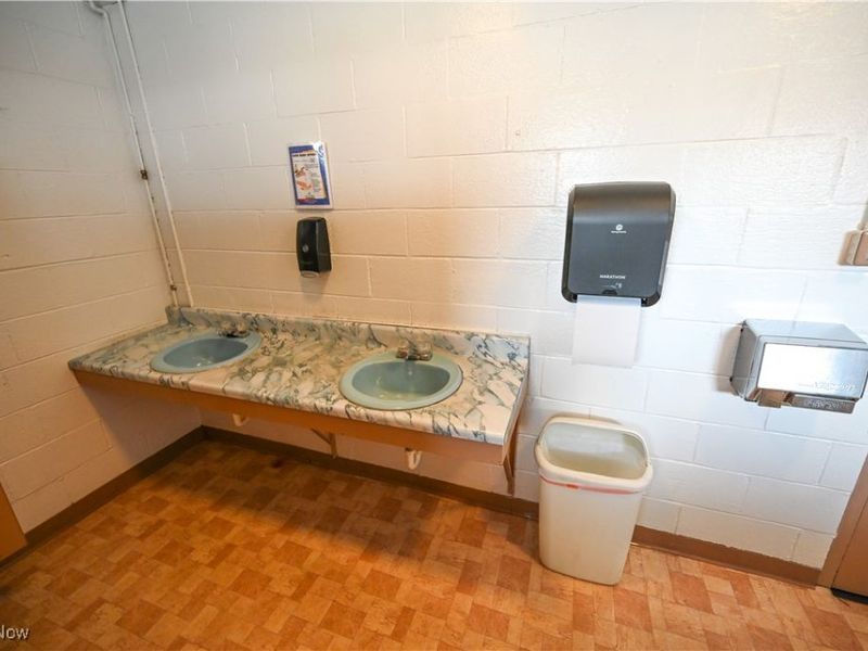 16088 OH-170, Calcutta, OH 43920 Photo 20