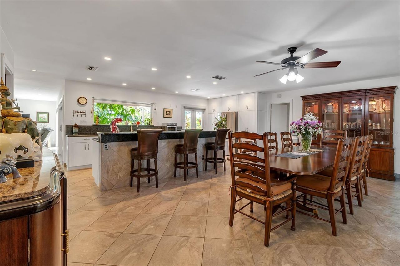 7908 19th Avenue Drive W, Bradenton, FL 34209 Photo