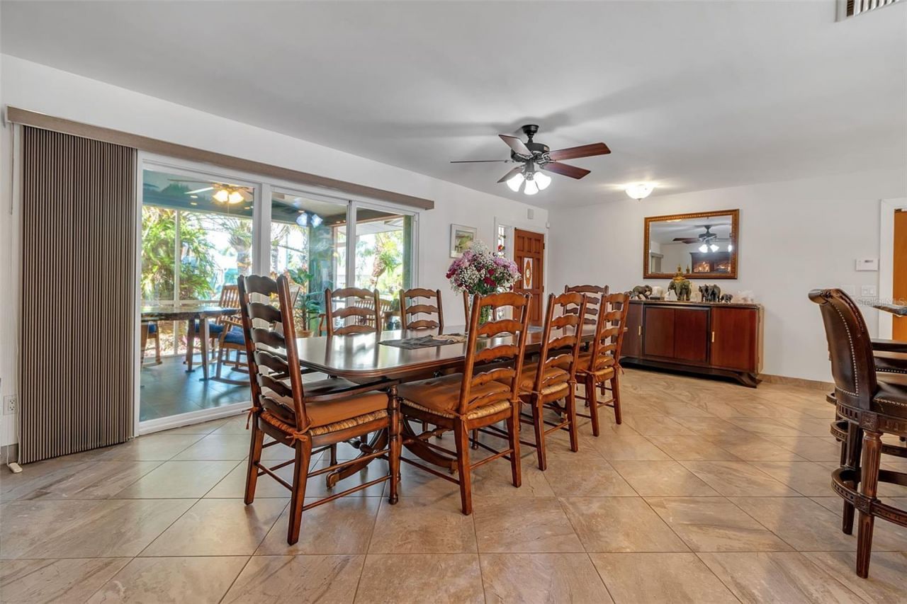 7908 19th Avenue Drive W, Bradenton, FL 34209 Photo