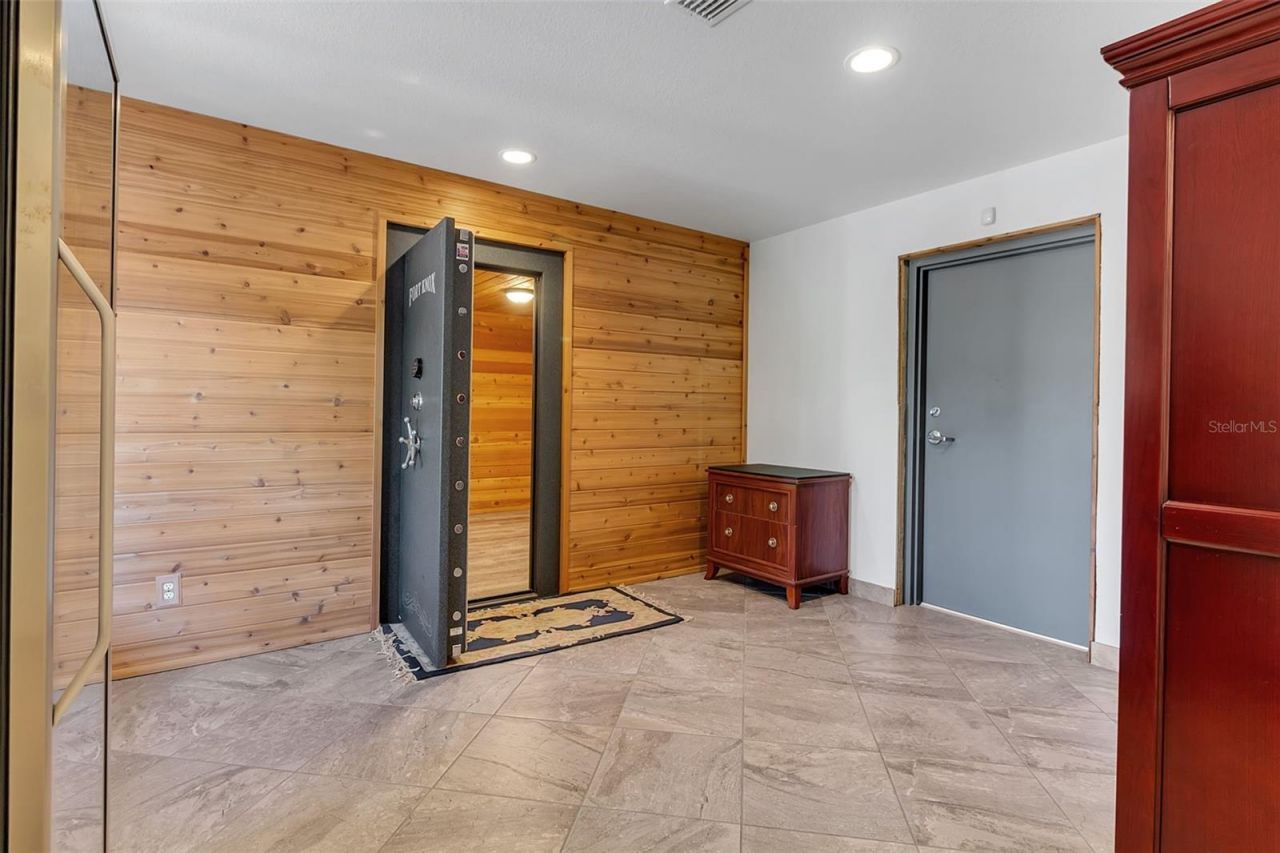 7908 19th Avenue Drive W, Bradenton, FL 34209 Photo