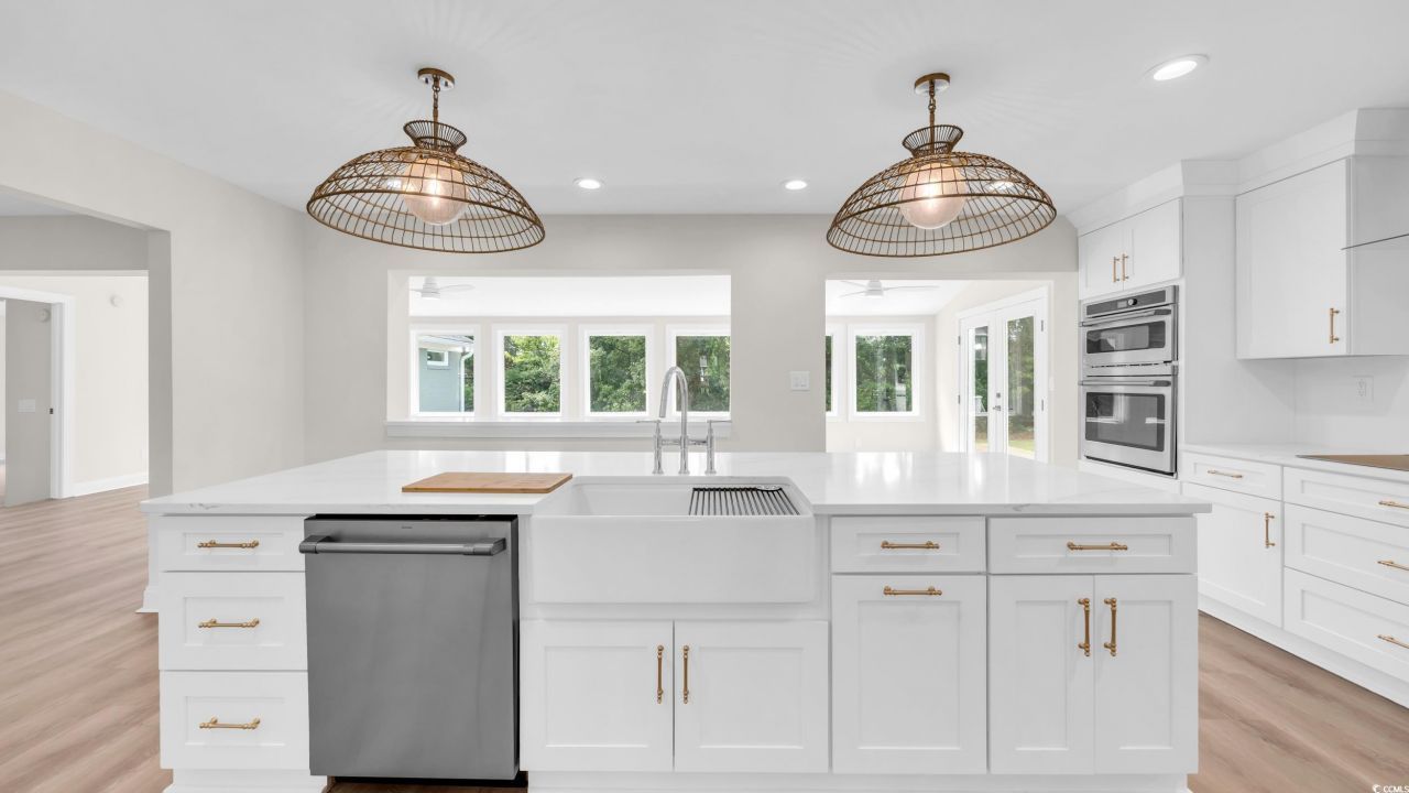 204 Green Lake Dr. Photo 10