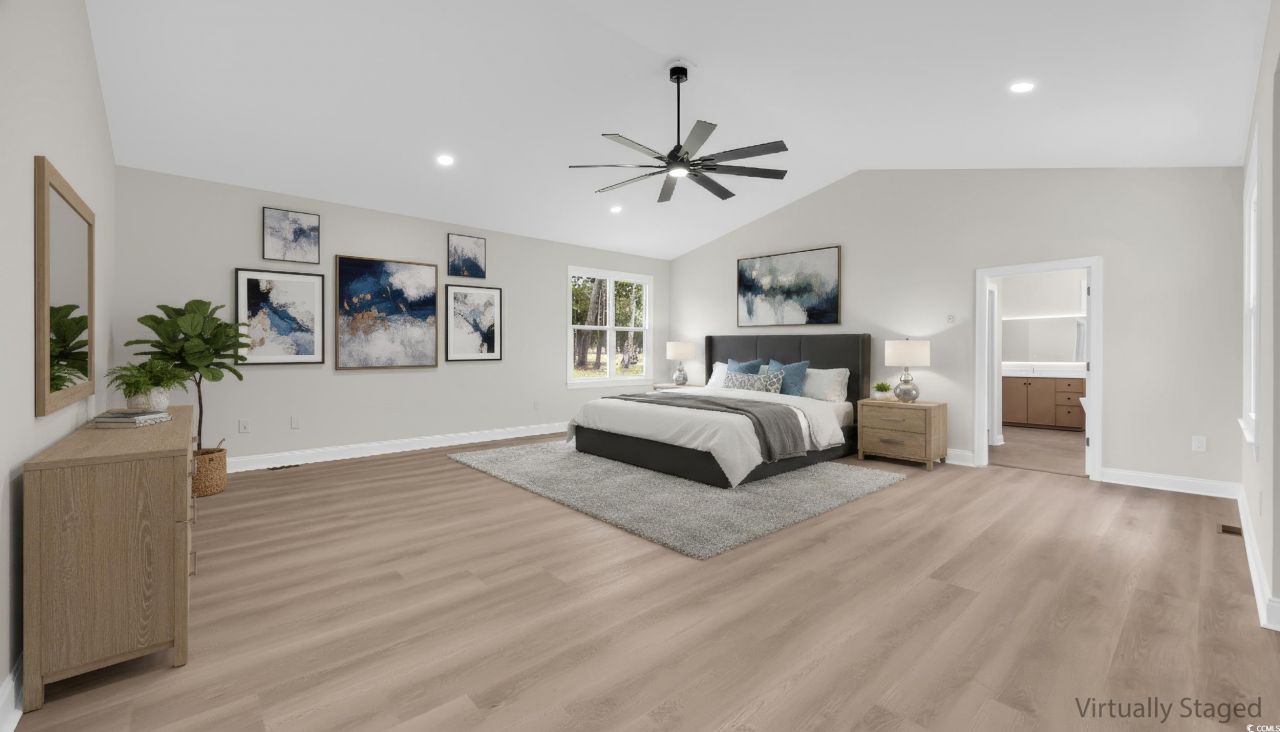 204 Green Lake Dr. Photo 13