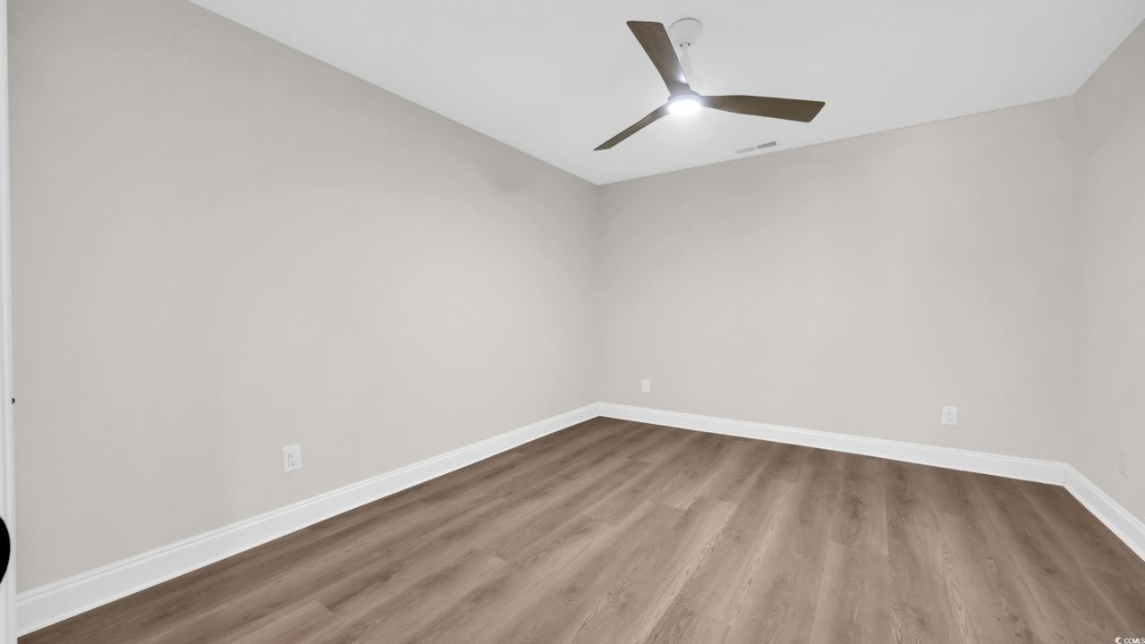 204 Green Lake Dr. Photo 24