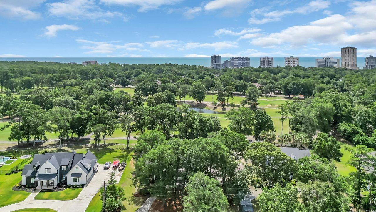 204 Green Lake Dr. Photo 37