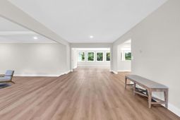 204 Green Lake Dr. photo 4