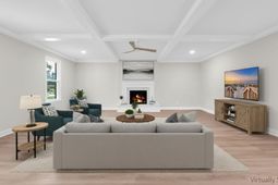 204 Green Lake Dr. photo 4