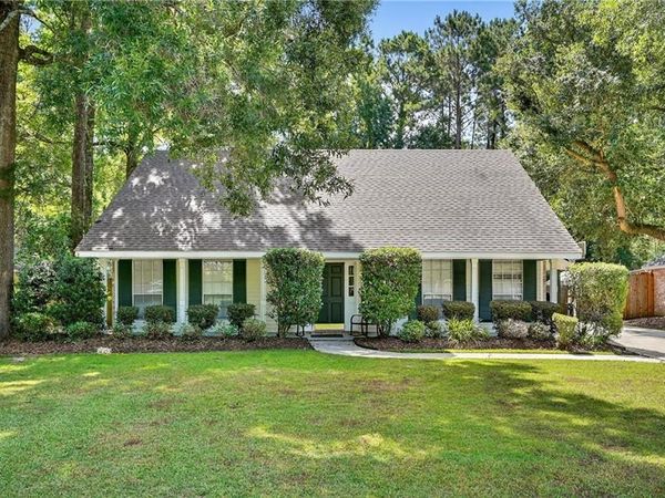 665 PLANTATION Boulevard, Mandeville, LA 70448