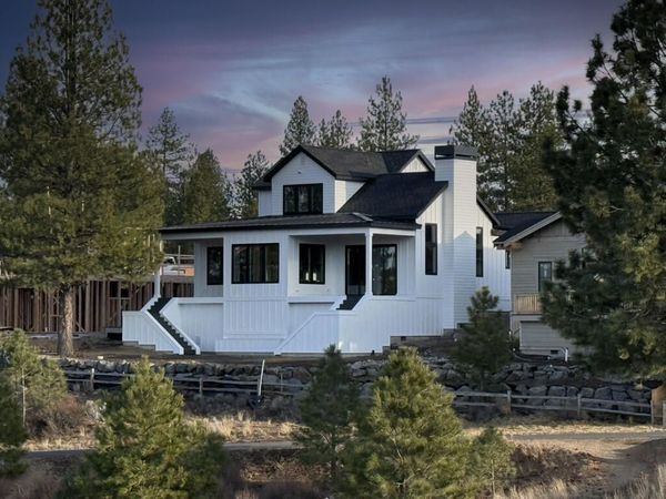 3444 NW Sullivan Avenue, Bend, OR 97703