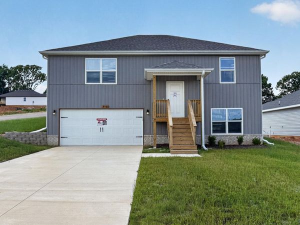 815 Shorthorn Lane, Marshfield, MO 65706
