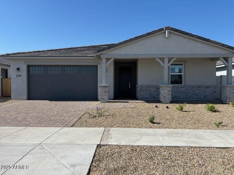 17689 W Odeum Lane, Goodyear, AZ 85338 Main Photo