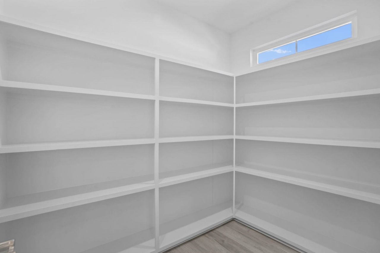 600 Barona Dr. Photo 17