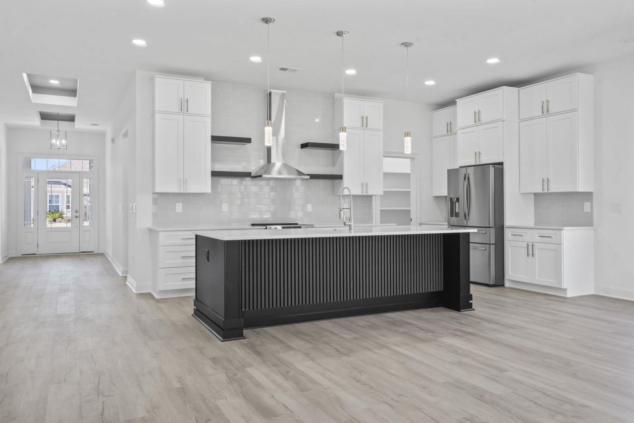 600 Barona Dr. Photo 9