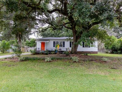 6 Gay Drive, Beaufort, SC 29907