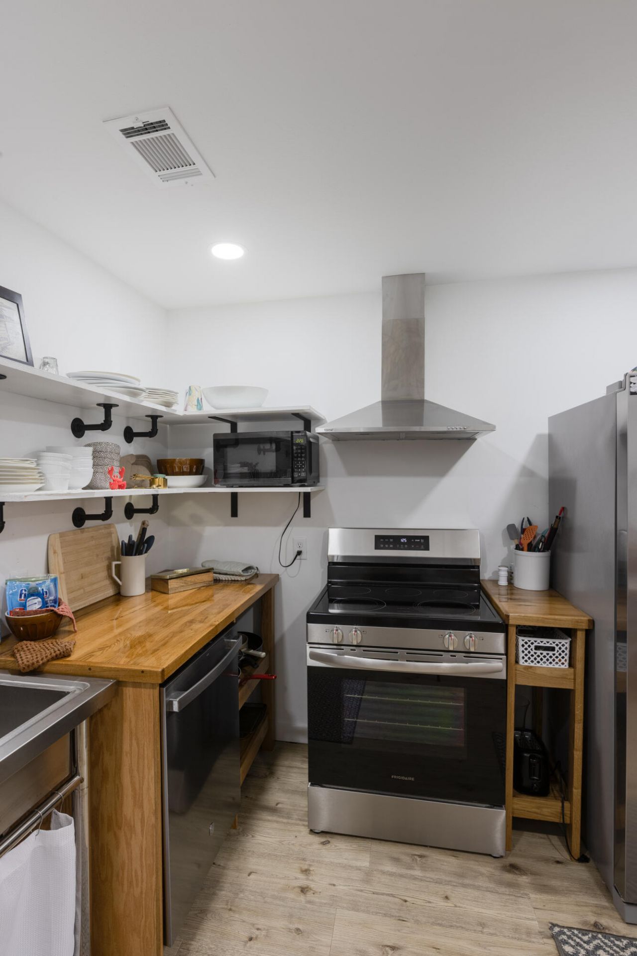 6 Gay Drive Photo 17